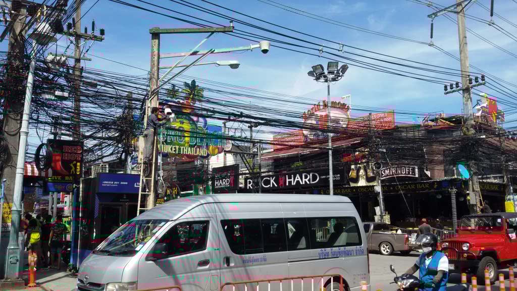 http://s6.picofile.com/file/8251244626/089_20141129_105502.jpg