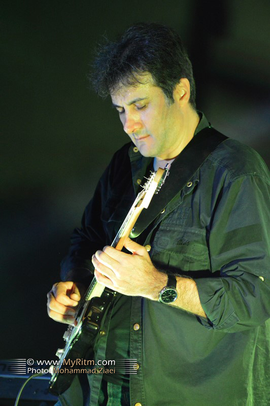 http://s6.picofile.com/file/8251482618/%D8%B9%D9%87%D9%86.jpg
