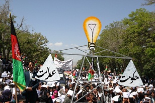 حمایت قاطع شهروندان شهر غزنی از جنبش روشنایی
