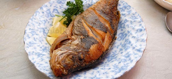 خوراک ماهی