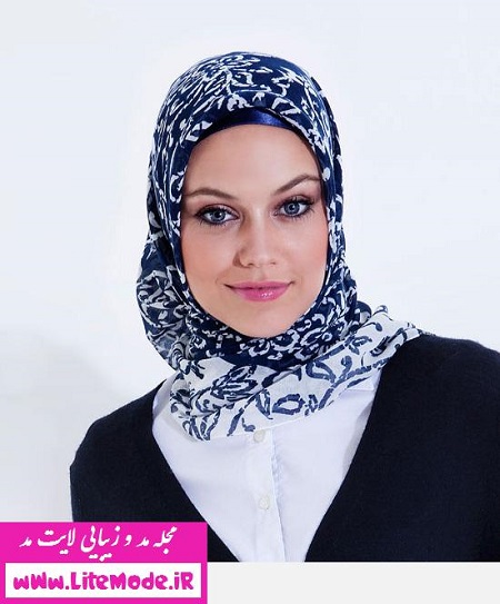 روسری مارکدار آبی