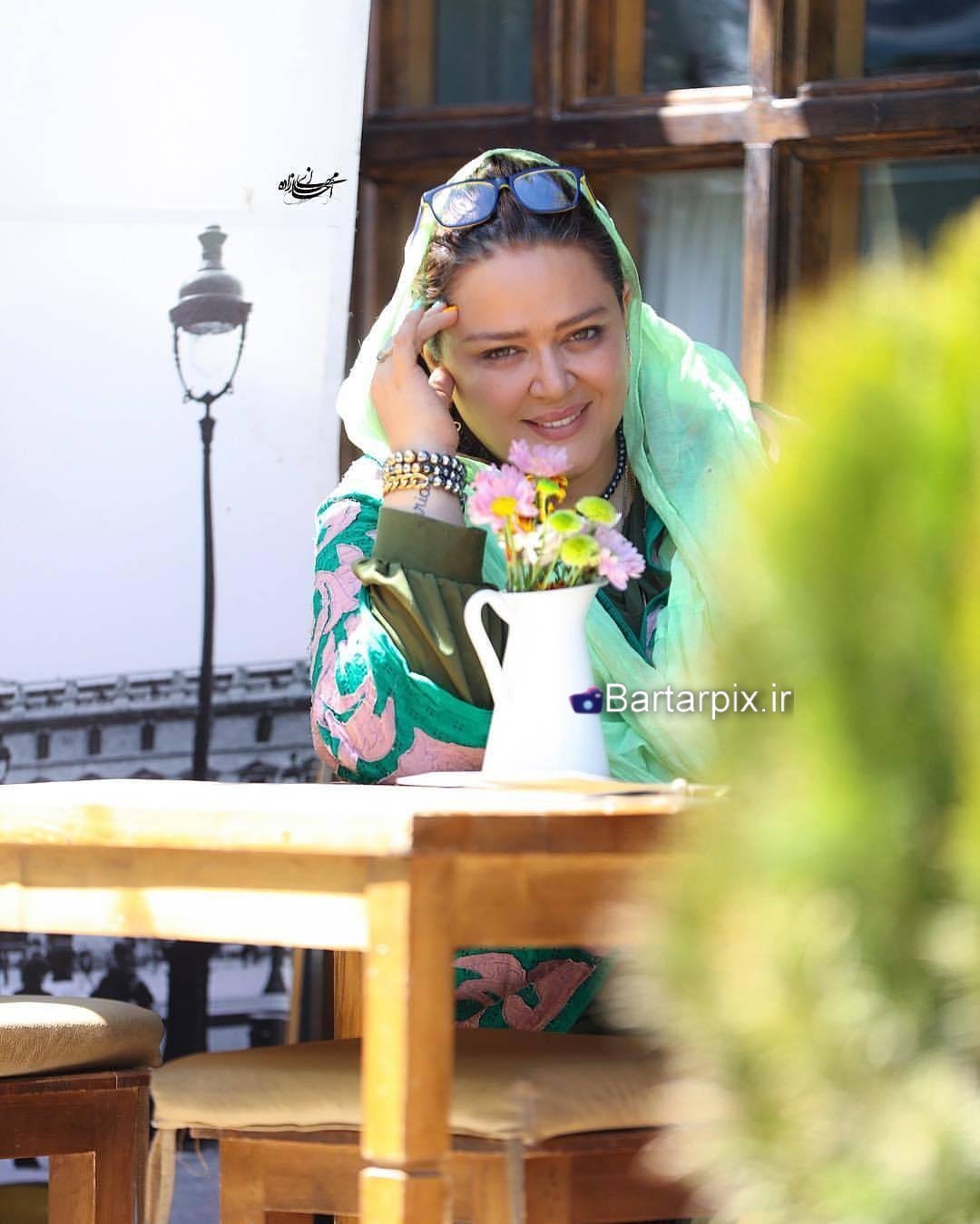 http://s6.picofile.com/file/8254131300/www_bartarpix_ir_tak_aks_95_10_.jpg