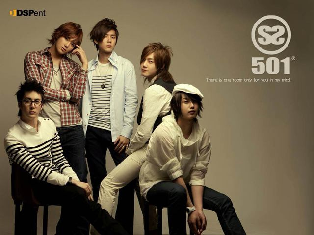http://s6.picofile.com/file/8254853434/Ss501_2_.jpg