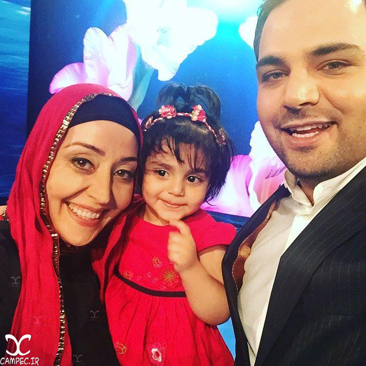 سلفی احسان علیخانی با آرزو افشار و دخترش پارمیدا