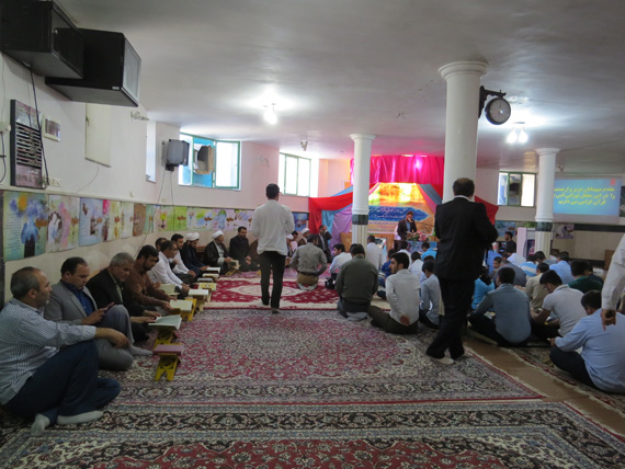 محفل انس با قرآن کریم با حضور قاری مصری برگزار شد / تصاویر