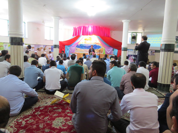 محفل انس با قرآن کریم با حضور قاری مصری برگزار شد / تصاویر