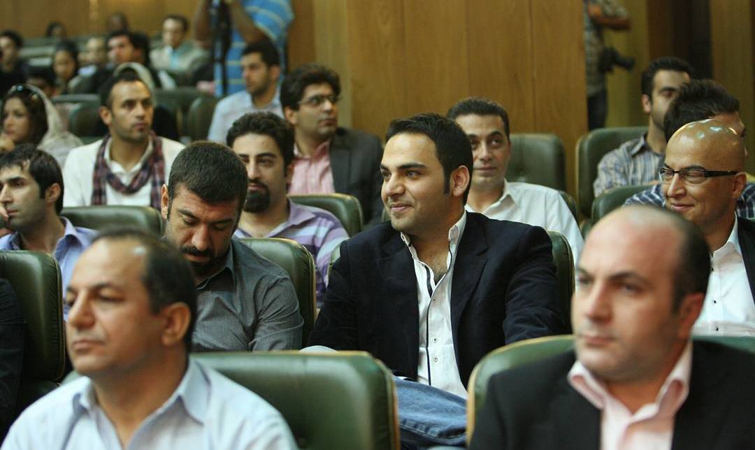 http://s6.picofile.com/file/8256161168/13167324_1603609229949160_140595641_n.jpg