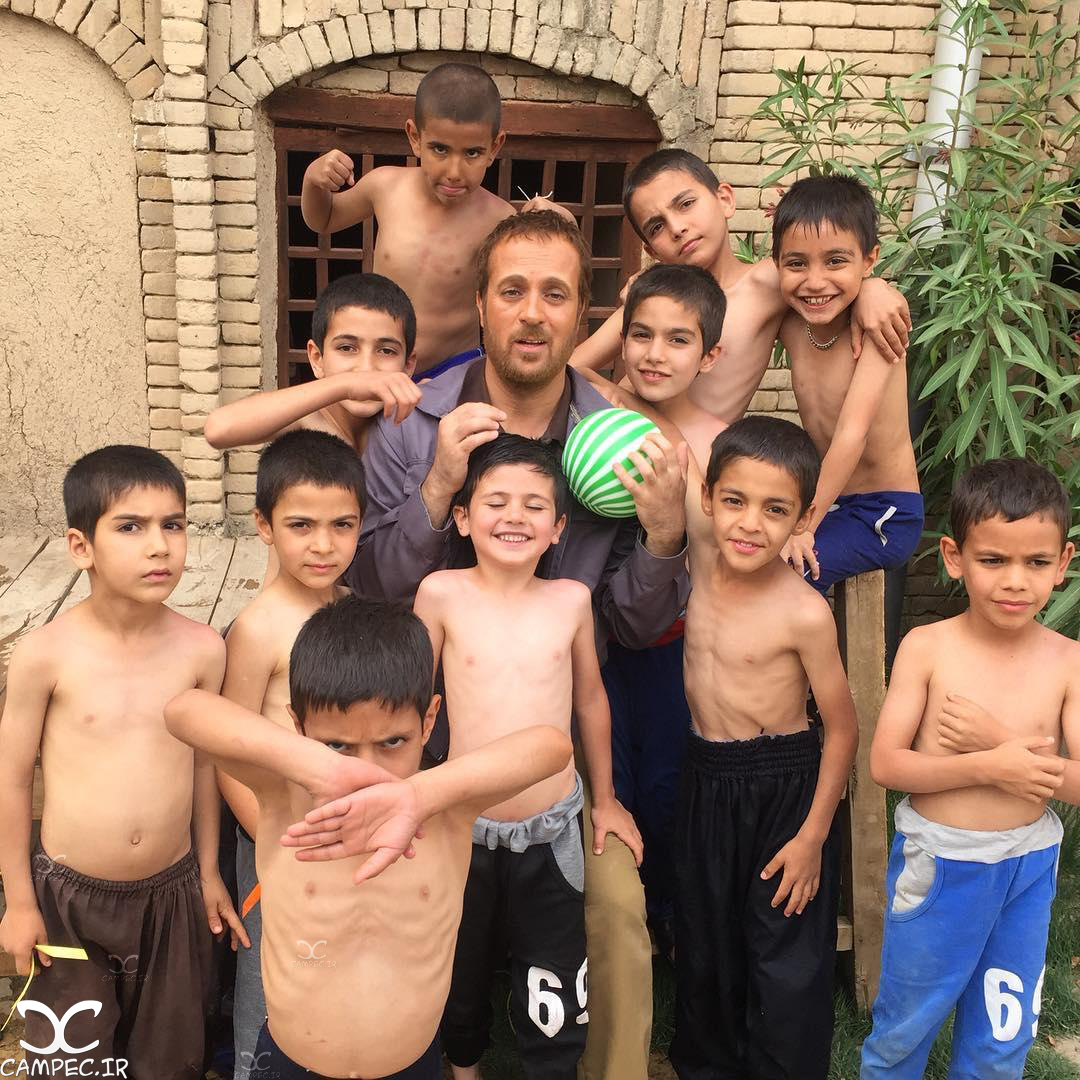 احمد مهران فر با کودکان