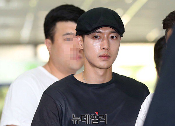 [Video + Media Photo] Kim Hyun Joong court [2016.07.08]