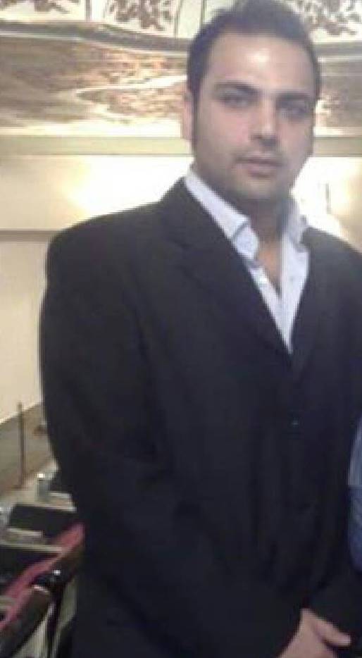 http://s6.picofile.com/file/8260126242/11373670_487028788137974_272286657_n.jpg