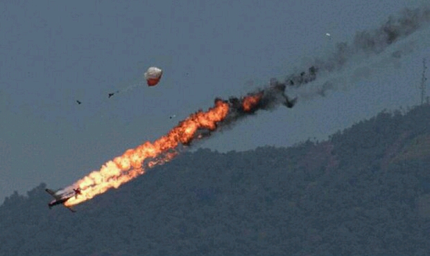  برخورد و سقوط دو هواپيما در آسمان آمريکا 