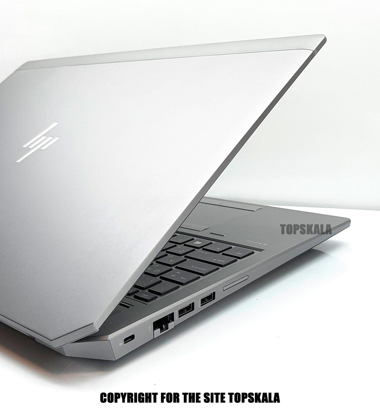 لپ تاپ استوک اچ پی مدل HP ZBOOK 15 G5 با مشخصات CPU Xeon-2186M-32GB or 64GB-500GB-SSD-1TB-HDD-4GB-nvidia-quadro-p2000 