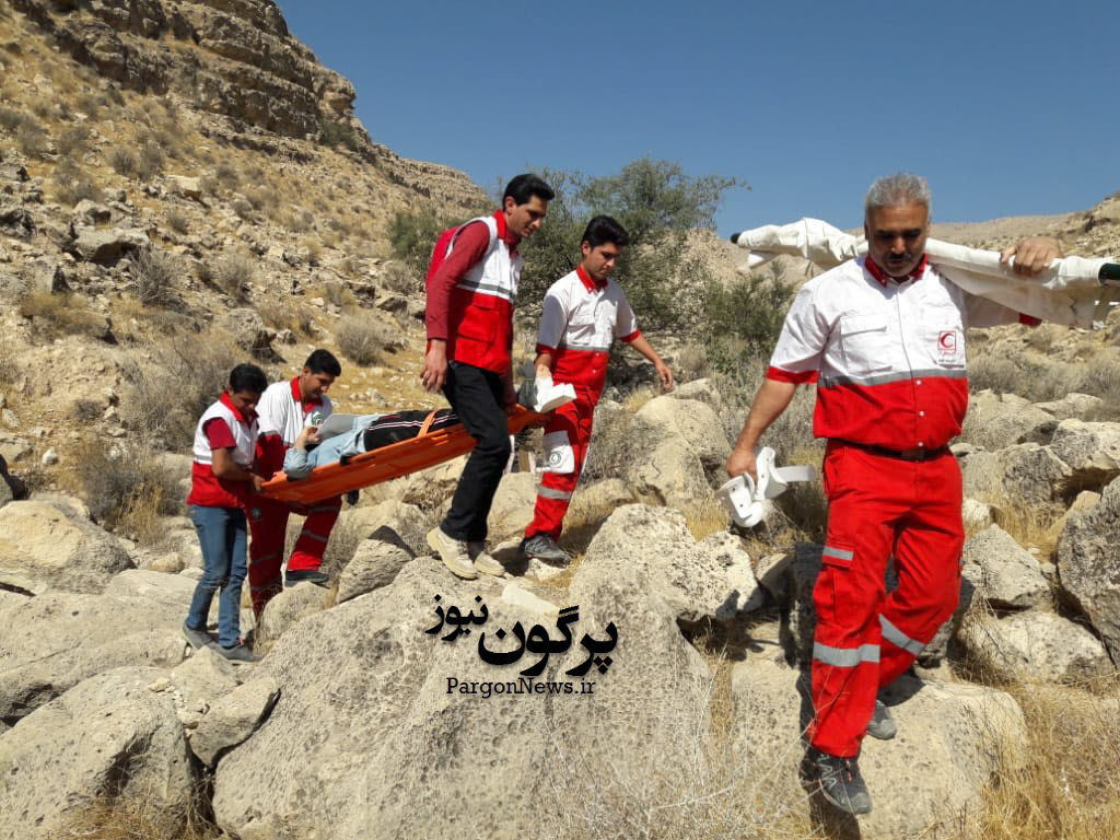 سقوط خانمی از ارتفاعات  تنگ بادی شهرستان قیروکارزین