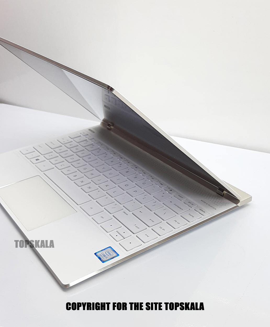 لپ تاپ استوک اچ پی مدل HP Spectre 13 - AF009TU با مشخصات i5-8th-8GB-512GB-SSD-4GB-intel-UHD-620laptop-stock-hp-model-13-AF009TU-i5-8250U-8GB-512GB-SSD-4GB-intel-UHD-620