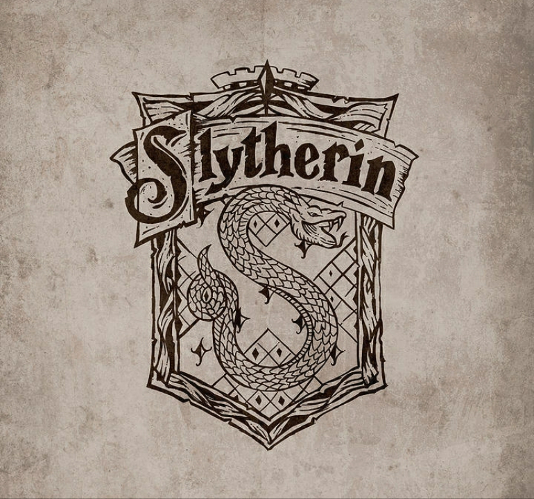 فن فکشن انترس مالفوی