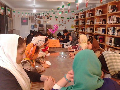 مسابقه انشاء نویسی با محوریت چهل و یکمین سالروز پیروزی انقلاب اسلامی در کتابخانه عمومی مرحوم مهندس ح