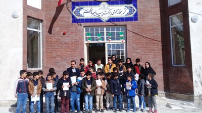 بازدید دبستان شهید نعمتی از کتابخانه عمومی پیامبراعظم(ص)