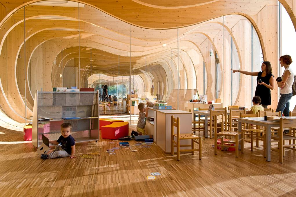 طراحی معماری و دکوراسیون مهد کودک MCA
