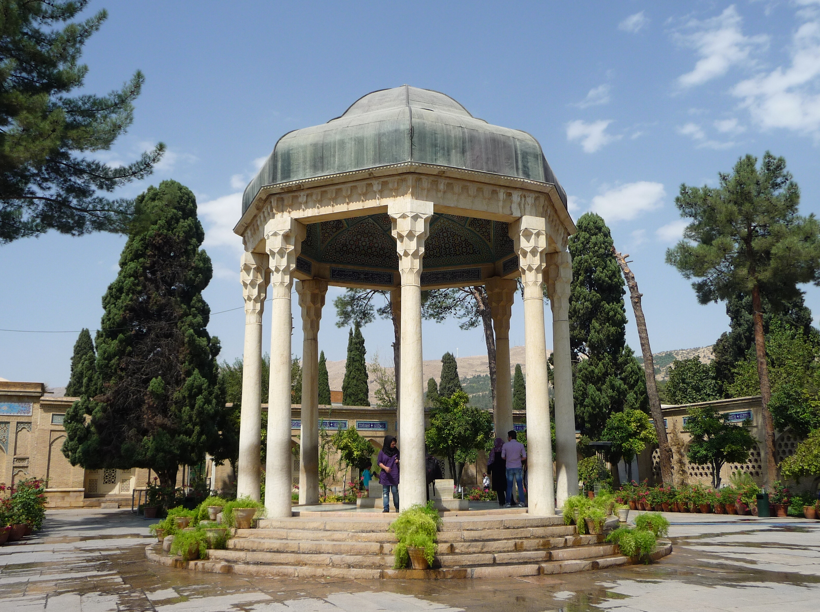 عکس حافظیه شیراز با کیفیت بالا